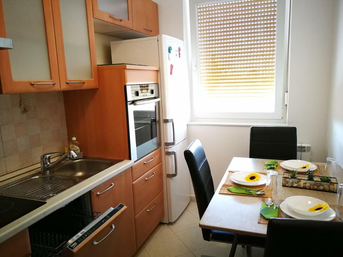 Apartma Vojkovo コペル エクステリア 写真